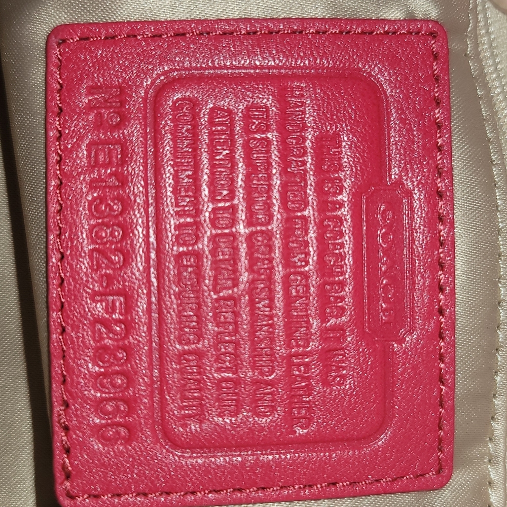 Coach Ashley Raspberry NWT - Picture 5 of 10